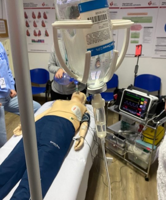 Corso ACLS sul supporto vitale cardiovascolare avanzato American Heart Association